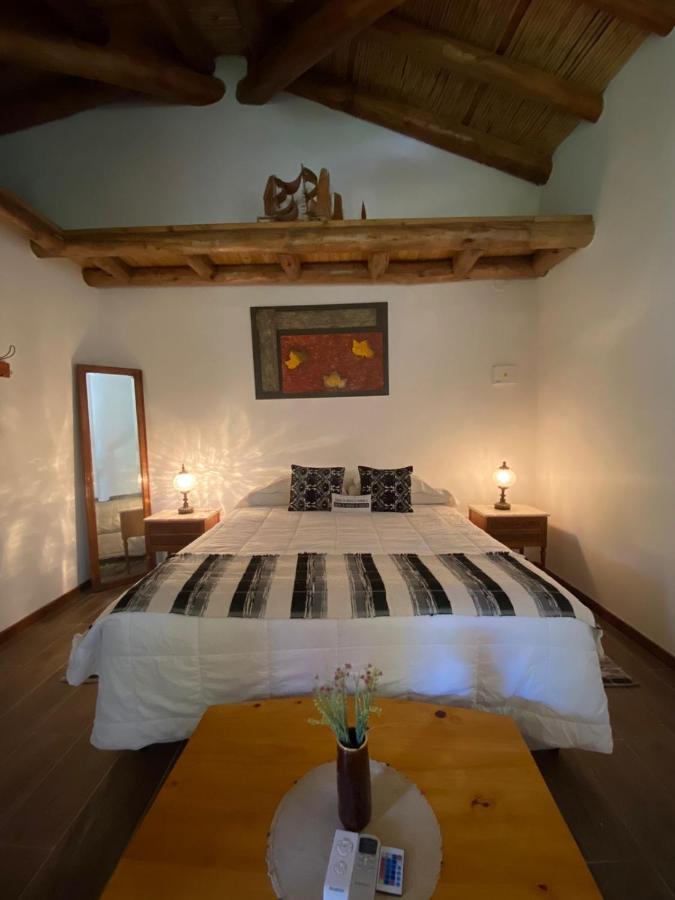 Bed and Breakfast Casa De Coria Chacras de Coria Esterno foto
